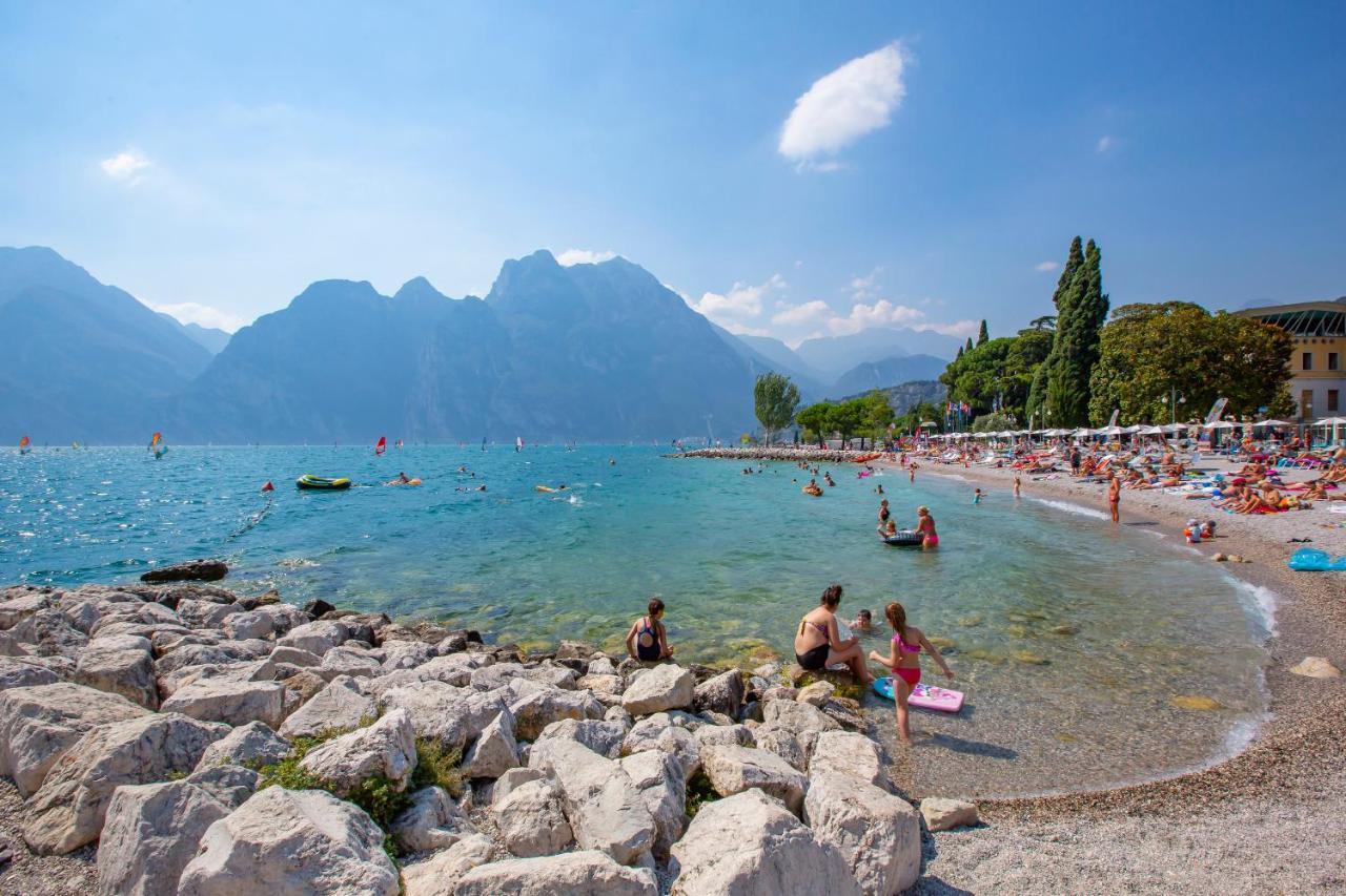 Balcone Sui Tigli Few Min From The Lake - Happy Rentals Riva del Garda Exterior foto